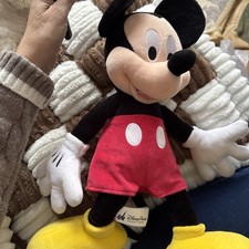 Official Disney Parks Mickey