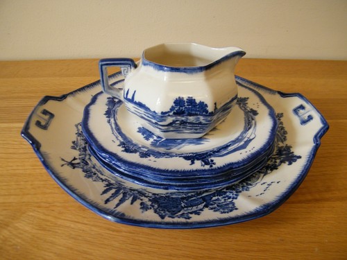 Antique royal doulton norfolk - doulton,