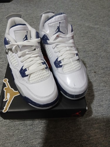 Air jordan retro - air,