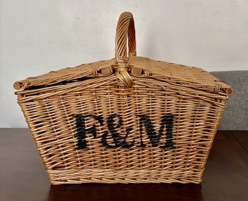 Fortnum mason picnic basket - fortnum,