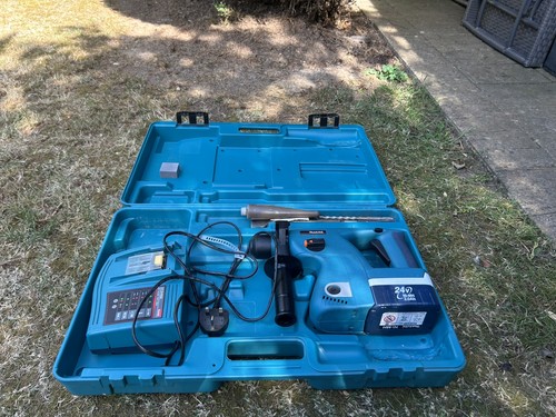 Makita bhr200 drill charger - bhr200,
