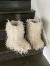 Vtg 90’s Fur Yeti Boots