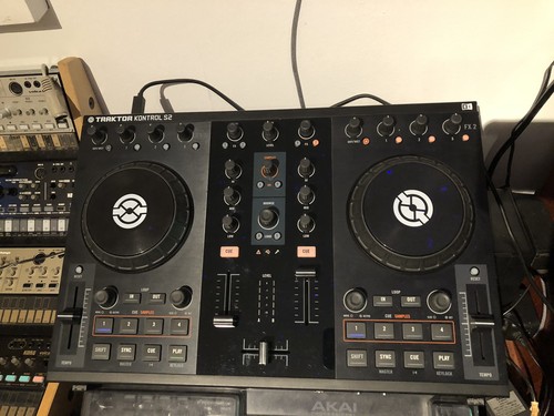 Native instruments traktor - instruments,