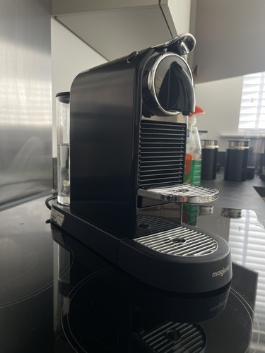 Nespresso citiz coffee machine - citiz,