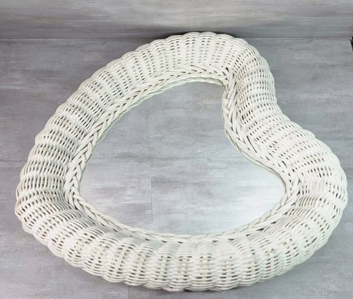 Heart white wicker wall - heart,