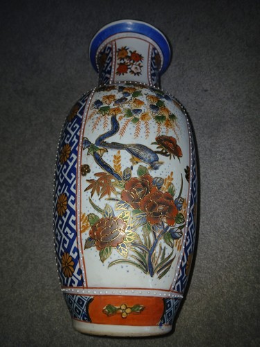 Japanese imari vase - imari,