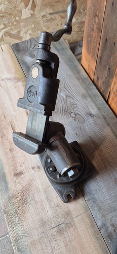 Jones shipman 3 axis - 4",