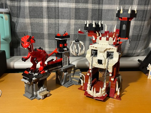Pair lego retired - pair, of