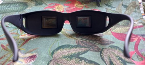 Binocular glasses for - for, close