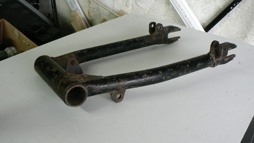 Triumph tr6 t120 swinging - swinging, arm