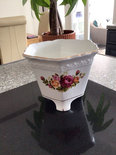 Norcroft bone china - norcroft,