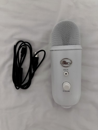 Logitech blue yeti whiteout - logitech,