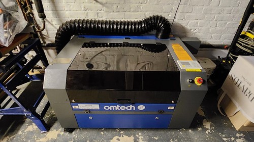 Omtech 80w co2 - 80w, laser