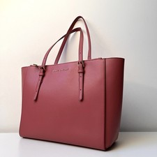 MARC JACOBS Leather Commuter