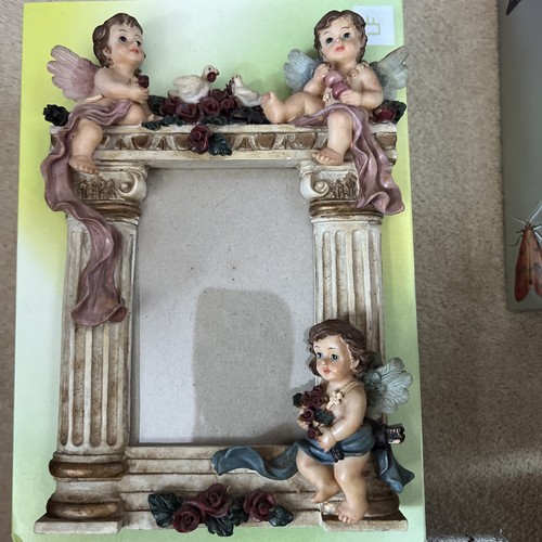 Vintage cherubs photo frame - photo,
