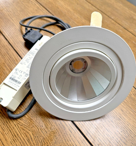 Philips zitanium 25w led - 25w,