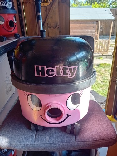 2009 hetty hoover working - hoover,