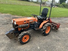 Kubota B7100 Compact Tractor