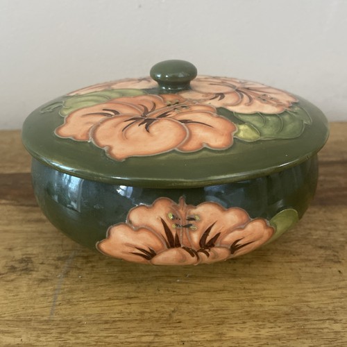 Vintage moorcroft pottery - moorcroft,