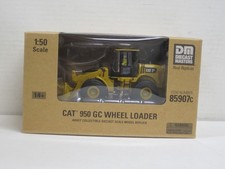 CAT 950 GC Wheel Loader / Wheel Loader in Yellow Box Diecast Masters 85907C 1:50