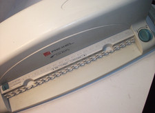 Rexel CB105 Compact Comb