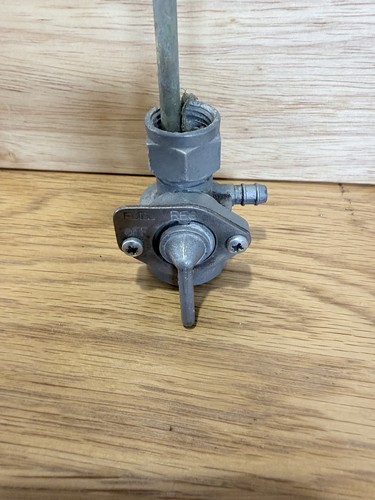 Yamaha 175 original - original, fuel