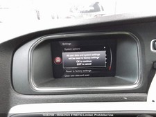 VOLVO V40 AUDIO & SAT NAV