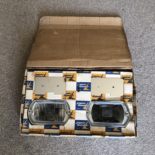 Pair genuine vintage - of,