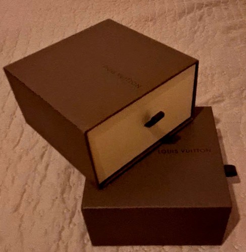 100 authentic louis - 100%, vuitton