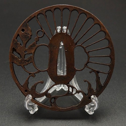Copper tsuba chrysanthemum - copper,