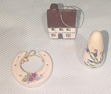 Vintage Horseshoe, house &