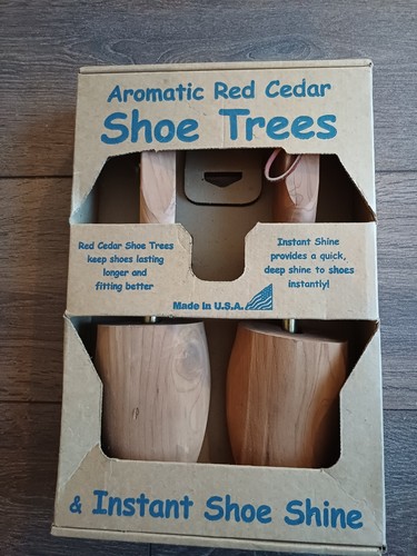Rochester shoe trees - shoe,