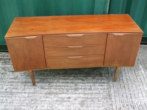 Vintage austinsuite sideboard - austinsuite,