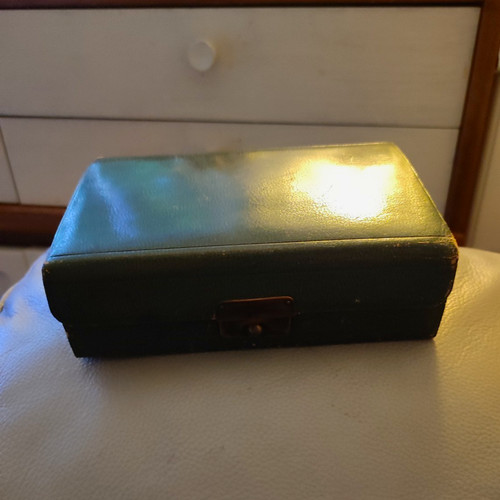 Antique green tan - green/tan, cased