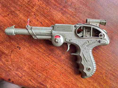 Space outlaw cap - cap, gun