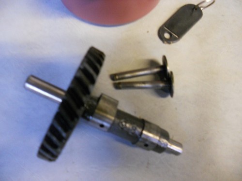 Suffolk engine camshaft - suffolk, 17"