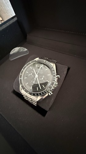 Omega speedmaster moonwatch - omega,
