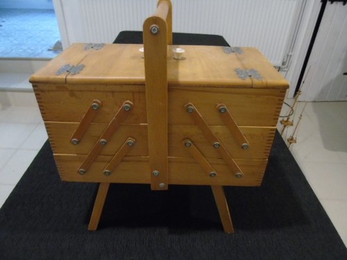 Vintage canterlever wooden - vintage,