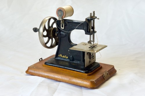 Rare antique baby - rare,