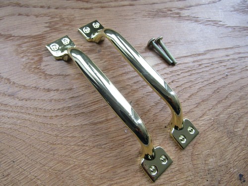 Pair kitchen handles rear - of,