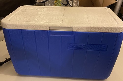 Vintage coleman blue white - vintage,