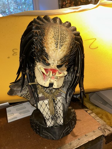 Predator legendary bust rare - predator,