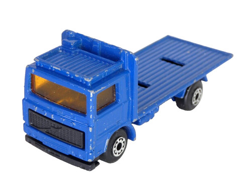 Matchbox volvo truck blue - matchbox,
