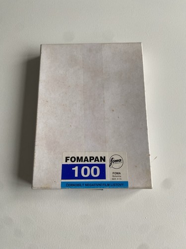 Fomapan 100 5x4 black and - fomapan,