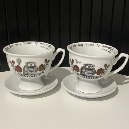 Pair porcelain - of,