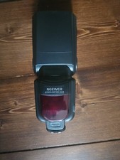 Neewer Speedlight NW-660, a
