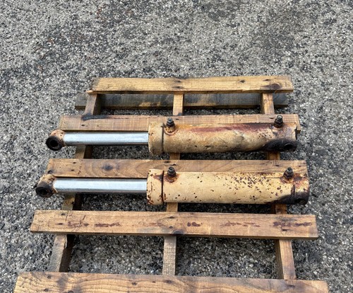 Shear grab rams extended - shear,