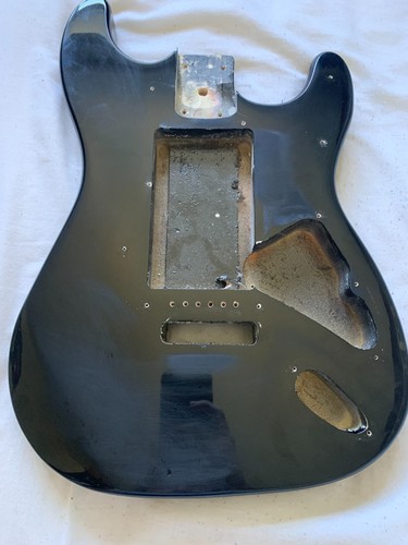 Black used electric guitar - black,
