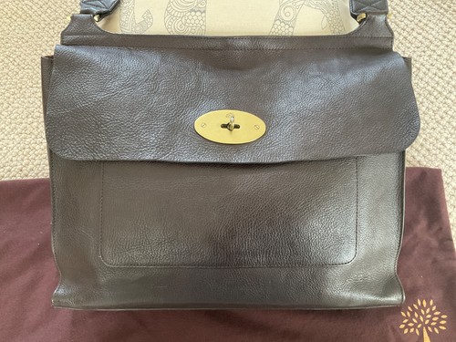 Vgc mulberry chocolate east - vgc,