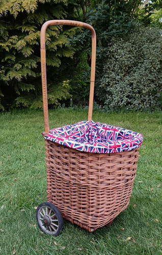 Vintage wicker shopping basket - wicker,